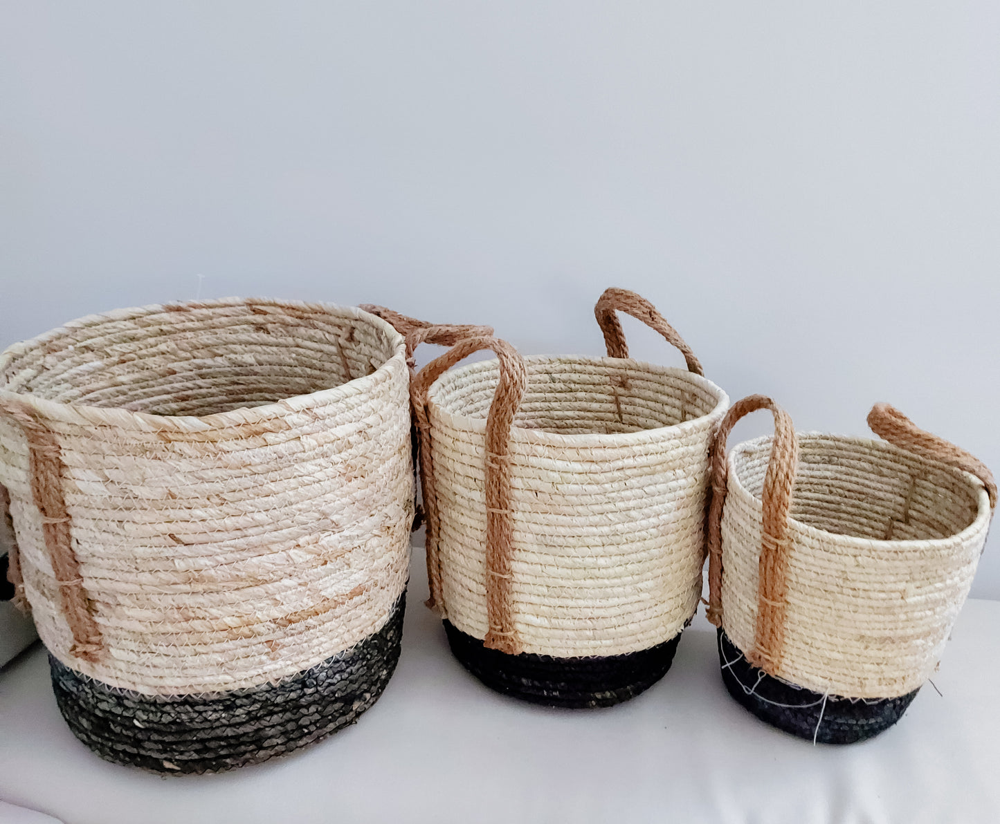 Round Baskets with Jute Handles